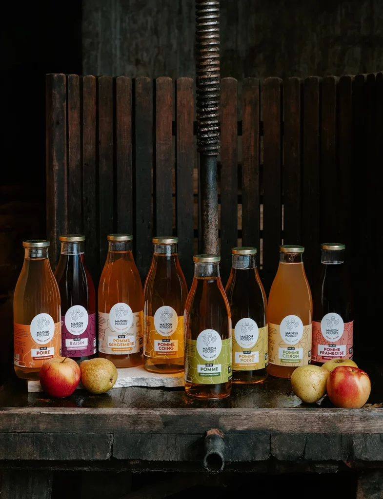 Gamme de jus de fruits de la Maison Pouget à Pruines en Aveyron